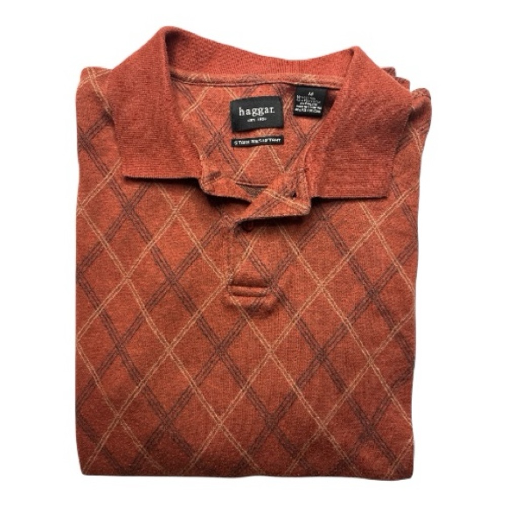 Hagger long sleeve polo with two buttons Diamond jacquard stain resistant Size M